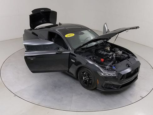 Certified 2025 Ford Mustang GT RWD image 42