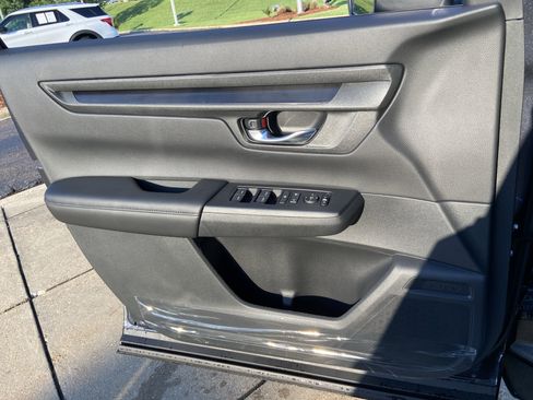 New 2026 Honda CR-V EX image 30