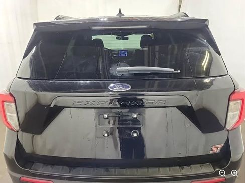 Used 2020 Ford Explorer ST AWD/4WD image 3