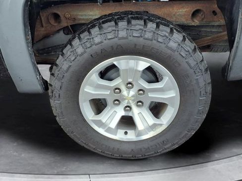 Used 2009 Chevrolet Silverado 1500 LT w/ Power Pack Plus AWD/4WD image 16