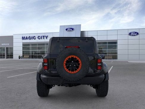 New 2025 Ford Bronco Raptor image 5