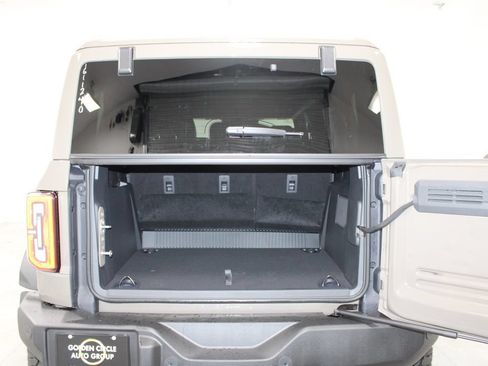 New 2026 Ford Bronco Outer Banks w/ Sasquatch Package AWD/4WD image 15