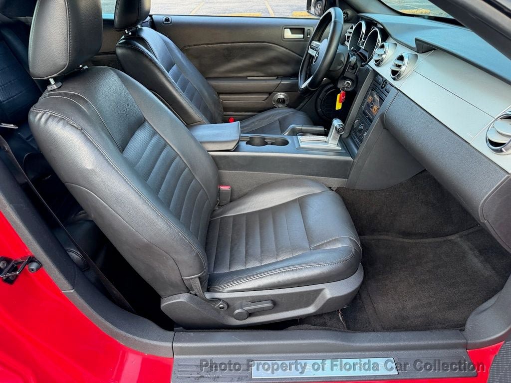 Used 2006 Ford Mustang GT Premium RWD image 36