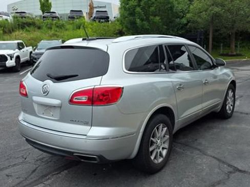 Used 2016 Buick Enclave Leather AWD/4WD image 5