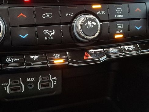 Used 2025 Dodge Durango GT w/ Blacktop Package image 26