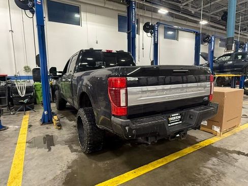Used 2020 Ford F350 Platinum image 2