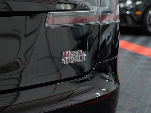 Used 2021 Tesla Model S Plaid AWD/4WD image 7