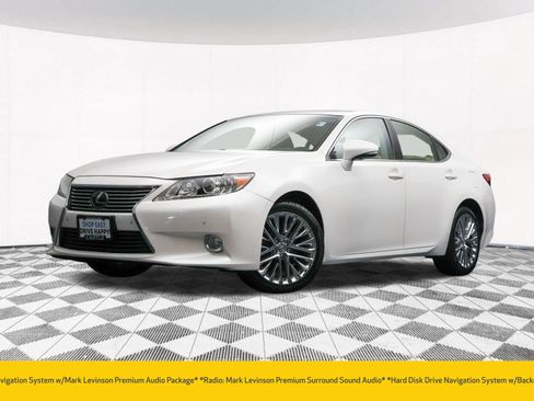 Used 2013 Lexus ES 350 FWD image 2