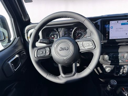 New 2026 Jeep Gladiator Sport image 12