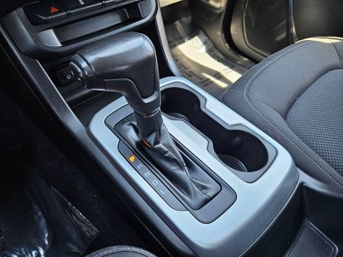 Used 2019 Chevrolet Colorado LT AWD/4WD image 27