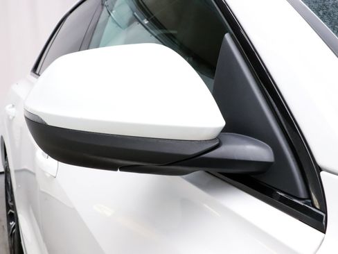 Used 2023 Audi Q8 Premium Plus w/ Premium Plus Package image 52