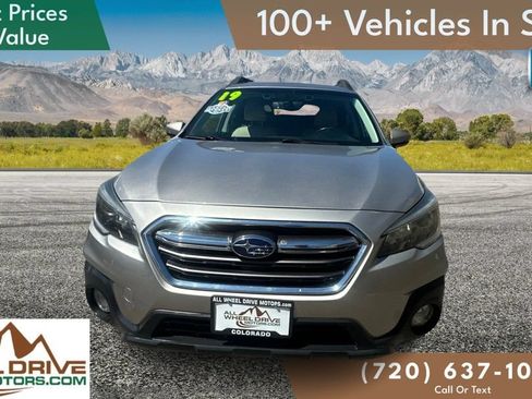Used 2019 Subaru Outback 2.5i Premium w/ Popular Package #2 AWD/4WD image 2