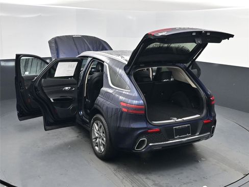 Used 2025 Genesis GV70 2.5T image 24