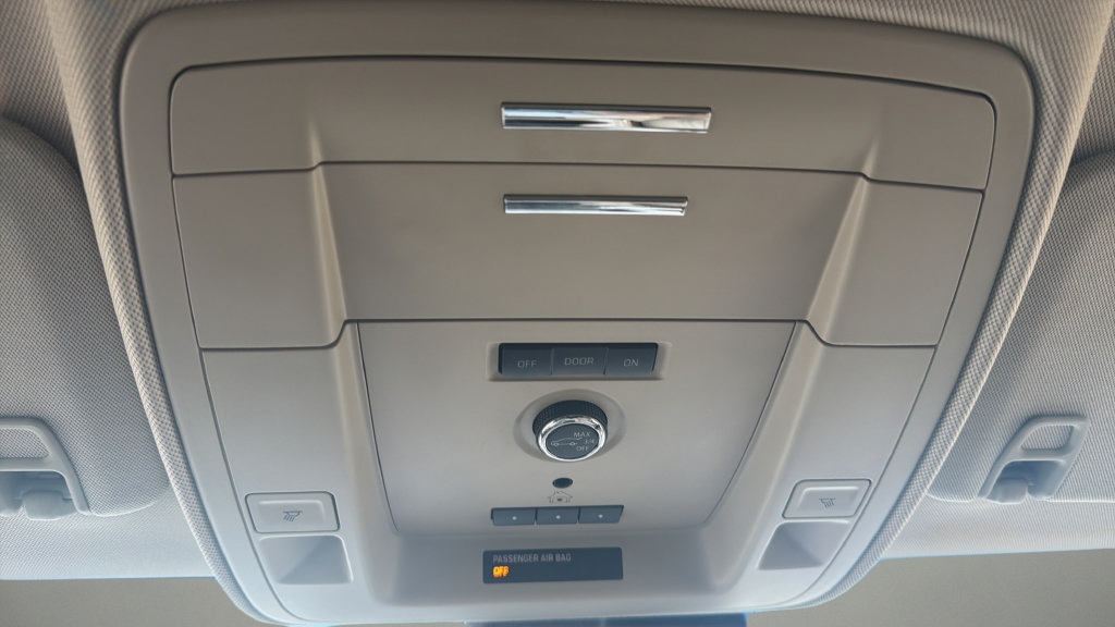 Used 2019 GMC Yukon XL SLT AWD/4WD image 32