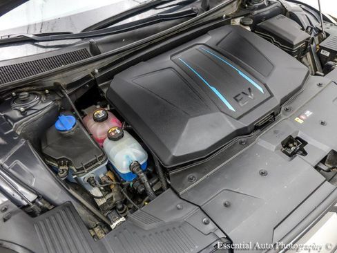 Used 2023 Hyundai Ioniq 5 Limited w/ Cargo Package image 33