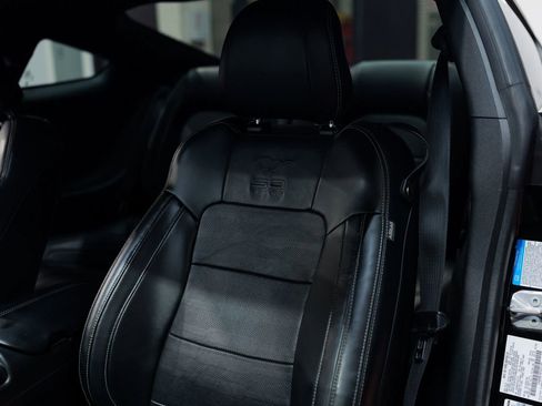 Used 2015 Ford Mustang GT Premium RWD image 28