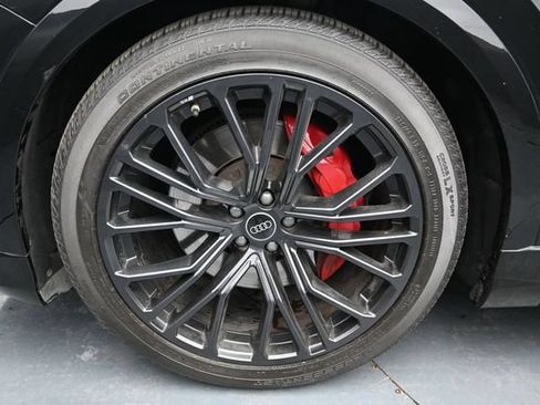 Used 2024 Audi SQ8 Prestige w/ Prestige Package AWD/4WD image 11