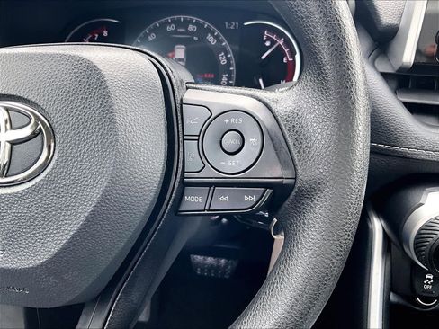 Used 2025 Toyota RAV4 LE image 24