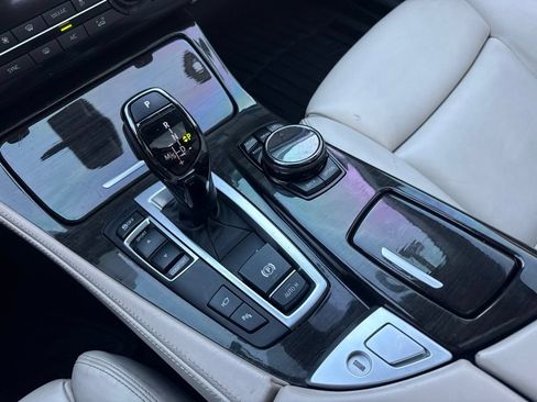 Used 2016 BMW 550i Sedan RWD image 30