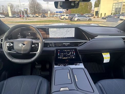 New 2026 INFINITI QX80 4WD image 19