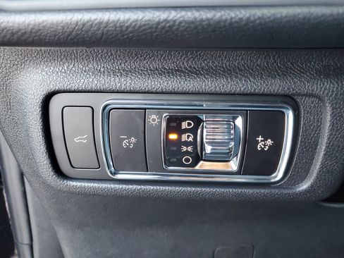 New 2026 Lincoln Corsair Premiere image 14