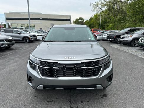 New 2026 Kia Seltos LX AWD/4WD image 2