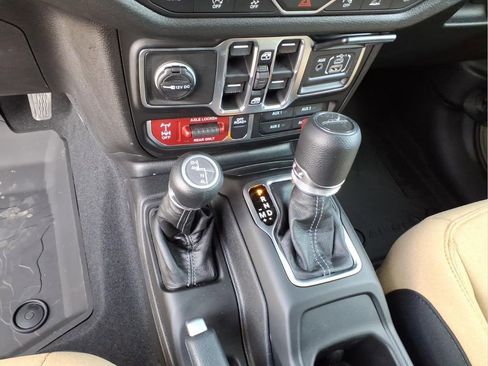 New 2026 Jeep Gladiator Willys AWD/4WD image 22