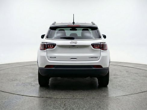 Used 2025 Jeep Compass Limited AWD/4WD image 7