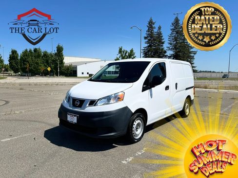 Used 2019 Nissan NV200 S w/ Back Door Glass Package FWD image 1