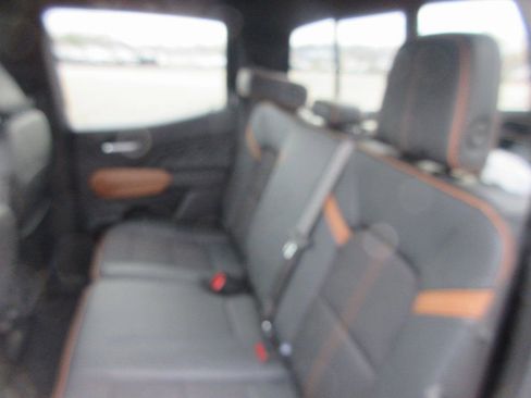 New 2026 GMC Canyon AT4 AWD/4WD image 12
