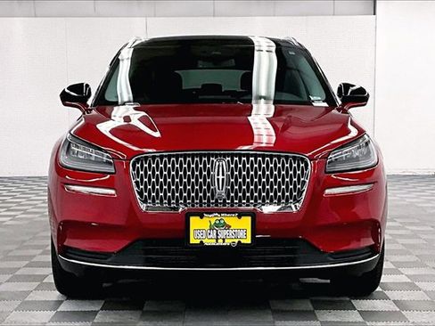 Used 2022 Lincoln Corsair AWD w/ Premium Package image 3