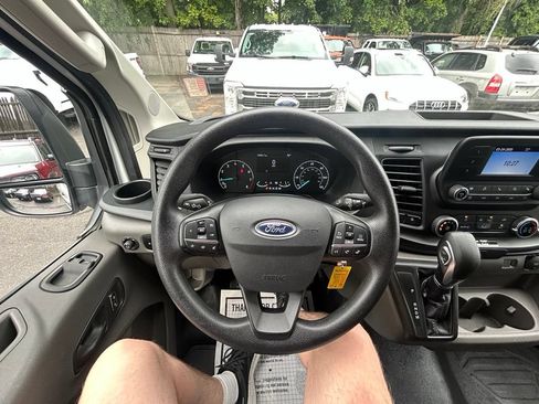Used 2025 Ford Transit 250 Low Roof w/ Exterior Upgrade Package RWD image 18