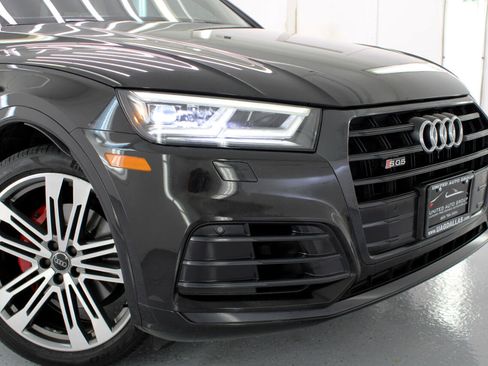Used 2019 Audi SQ5 Premium Plus w/ Premium Plus Package image 22