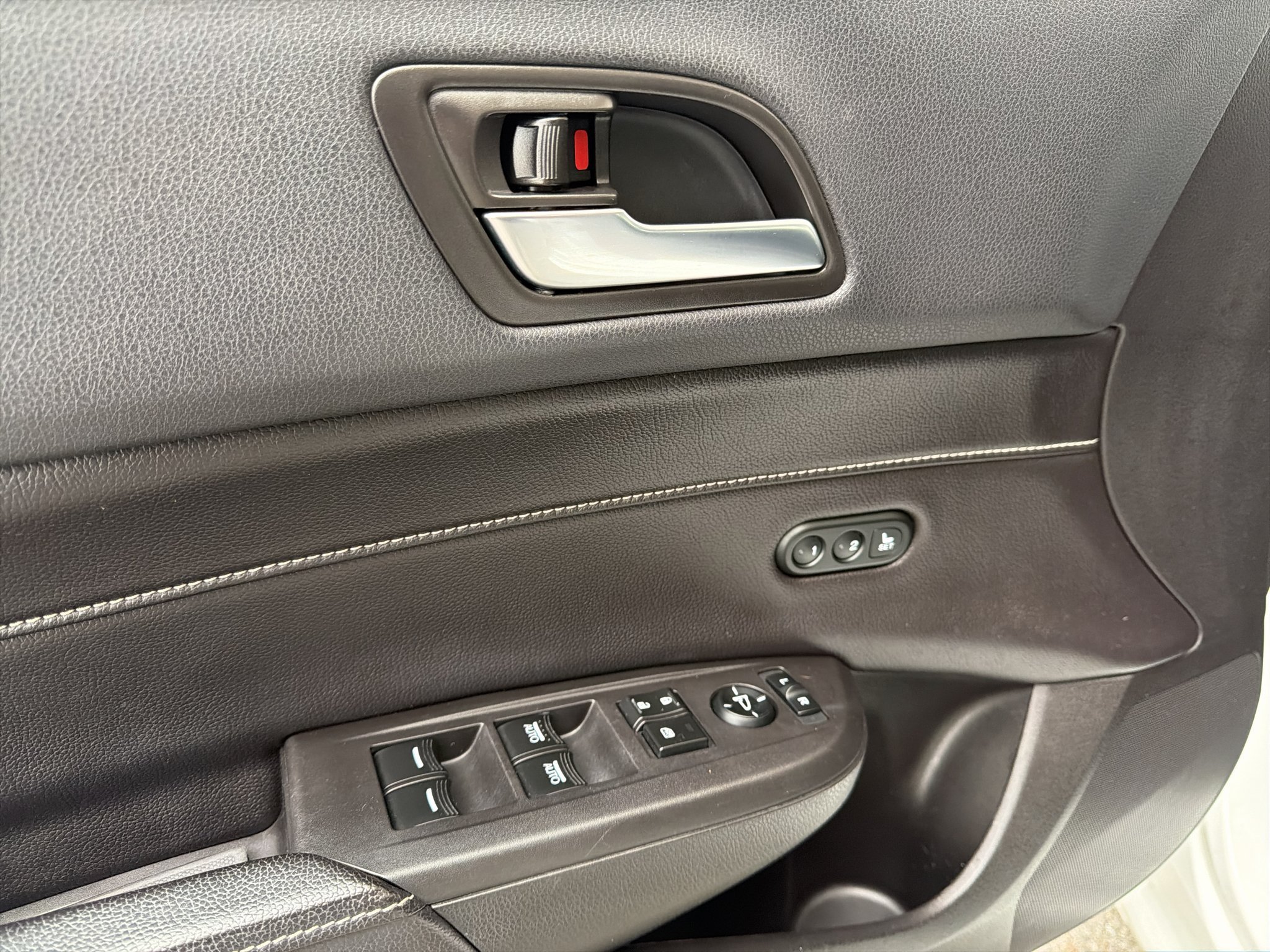 Used 2019 Acura ILX FWD image 16