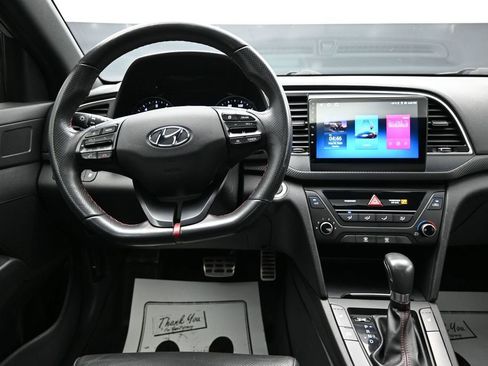 Used 2018 Hyundai Elantra Sport FWD image 14