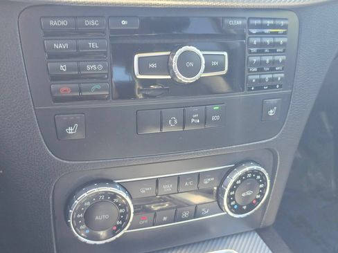 Used 2013 Mercedes-Benz GLK 350 4MATIC image 28