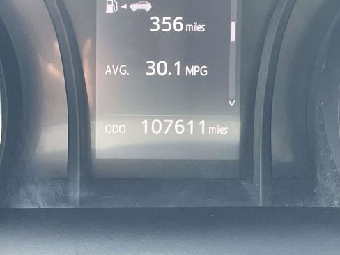 Used 2019 Toyota Camry LE image 25