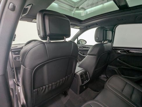 New 2026 Porsche Macan Turbo image 21