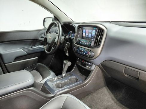 Used 2017 Chevrolet Colorado Z71 image 27