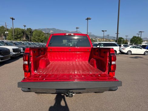 Used 2014 GMC Sierra 1500 SLE w/ SLE Value Package AWD/4WD image 17