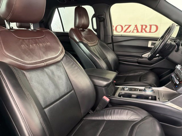 Used 2020 Ford Explorer Platinum w/ Premium Technology Package AWD/4WD image 29