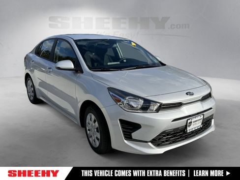 Used 2021 Kia Rio S image 1