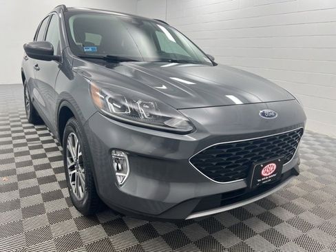 Used 2022 Ford Escape SEL image 1