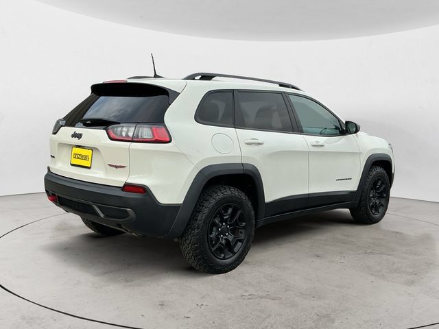 Used 2019 Jeep Cherokee Trailhawk w/ Comfort & Convenience Group AWD/4WD image 5