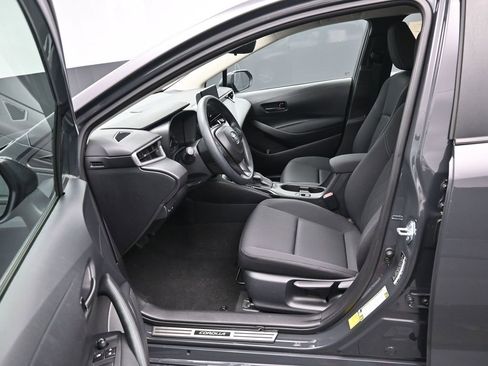 Certified 2024 Toyota Corolla LE image 9