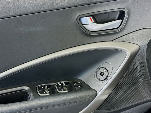 Used 2018 Hyundai Santa Fe Sport 2.0T image 15