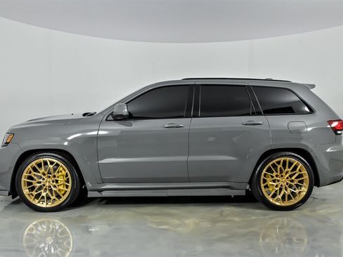 Used 2021 Jeep Grand Cherokee Trackhawk w/ Trailer Tow Group IV AWD/4WD image 7