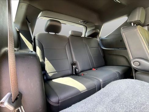 Used 2025 Chevrolet Traverse High Country w/ LPO, Floor Liner Package FWD image 52