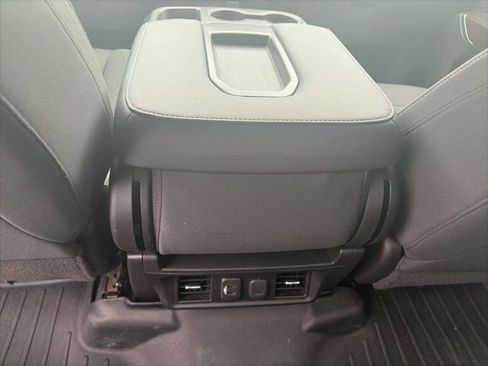 Used 2021 GMC Sierra 1500 Elevation AWD/4WD image 14