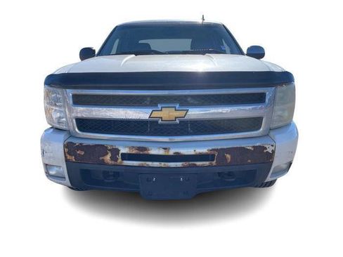 Used 2011 Chevrolet Silverado 1500 LTZ w/ LTZ White Diamond Edition image 9